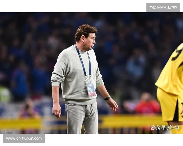 上海申花连续两个赛季屈居亚军，斯卢茨基考虑外援调整