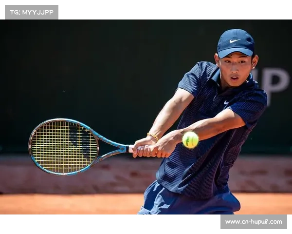 澳网首轮中国选手8进4,吴易昺商竣程突破老将阻击。